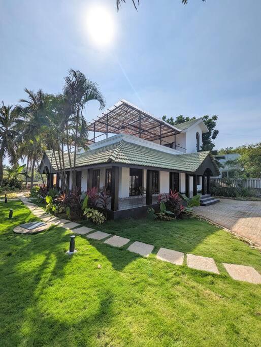 Cove Luxury Beach Villa Mahabalipuram Exterior photo